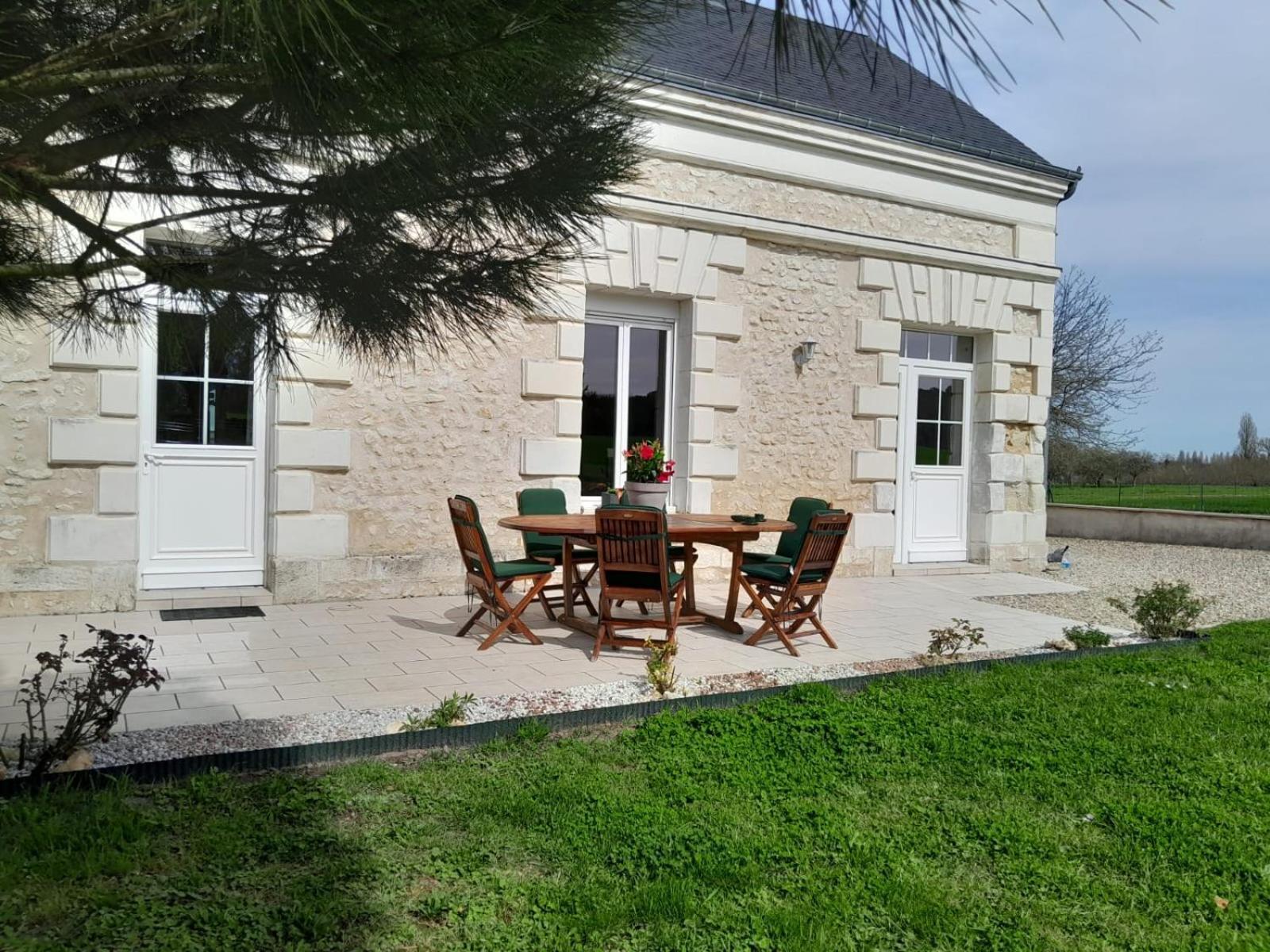 Gite Les Eglantines Civray-de-Touraine Exterior photo